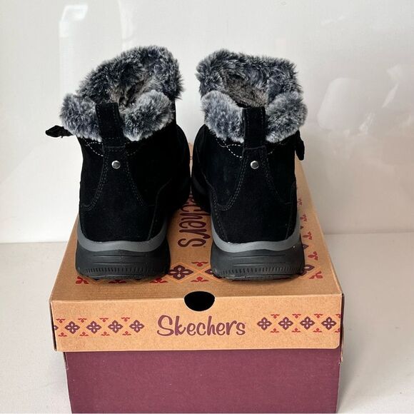 Skechers Easy Going Fall Essential Water Repellent Suede Faux Fur Boots - Picture 6 of 6